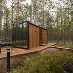 Oeoed Hoetels Lohusalu Leida & Enno