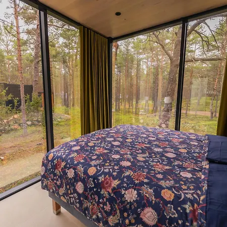 Oeoed Hoetels Lohusalu Leida & Enno Apartman