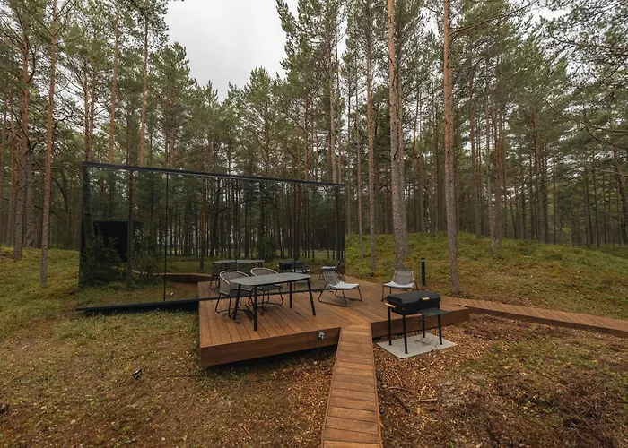 Oeoed Hoetels Lohusalu Leida & Enno *