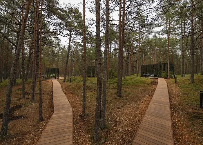 Oeoed Hoetels Lohusalu Leida & Enno *